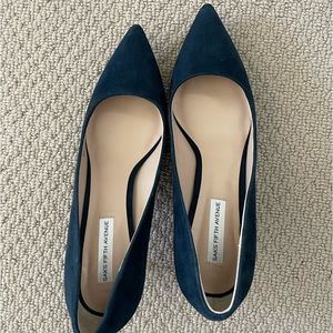 Saks Fifth Avenue. Navy Suede Pumps. Pointed Toes